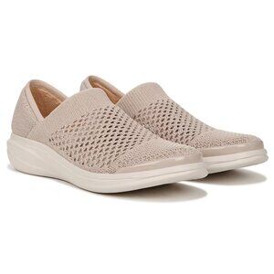 NIB Lifestride Bzees Charlie Knit Slip On Comfort Shoes Sz 8W Beige Stretch